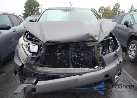 2015 Toyota Highlander Limited Platinum V6 z USA, uszkodzony, nr VIN 5TDDKRFH5FS179705